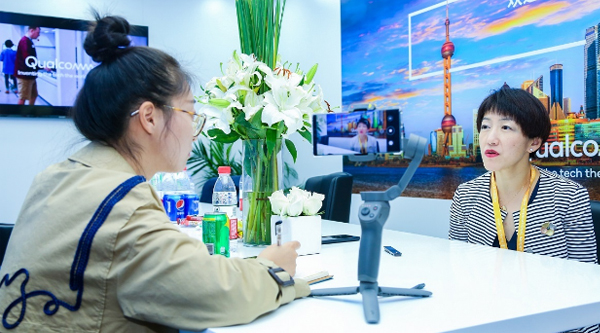 專訪高通全球副總裁侯明娟：5G將驅動新一代產(chǎn)品形態(tài)發(fā)展，手機只是其一